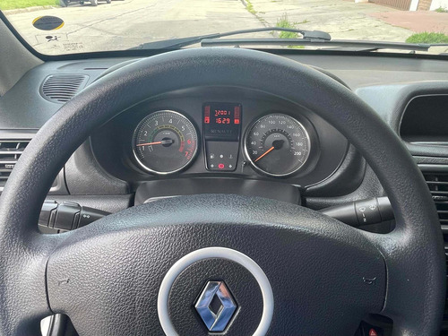 Imagen 9 de 16 de Renault Clio 2014 1.2 Mio Confort Abs Abcp