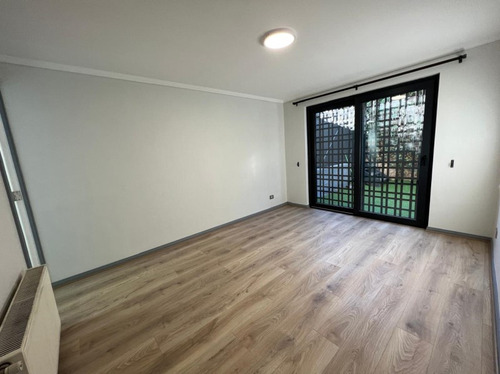 1º Piso Con Patio Y 100% Remodelado