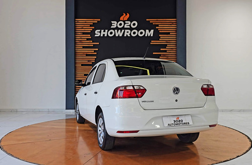 Volkswagen Voyage 1.6 Comfortline Plus 2 101cv