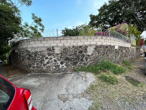 Terreno Comercial En Renta, En Esquina. Col. Reforma, Cuernavaca