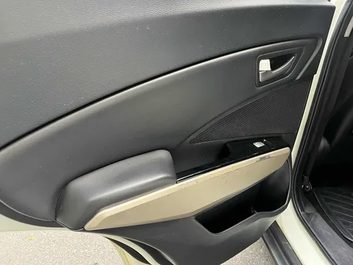 SsangYong Tivoli 1.6l