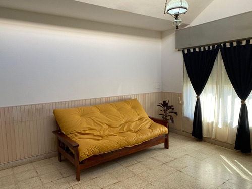 Casa+ Galpón En Venta Sobre Sgto Cabral Sjn