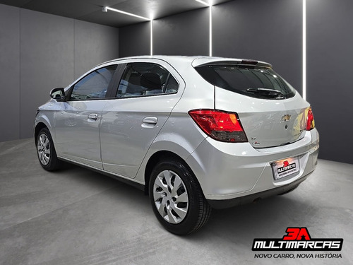 Chevrolet Onix 1.4 MPFI LT 8V FLEX 4P MANUAL