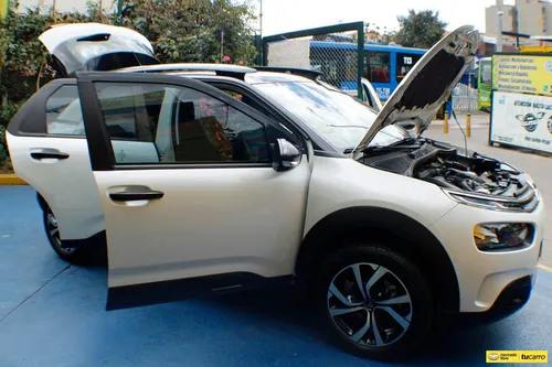 Citroën C4 Cactus 1.6 Shine Turbo Aut