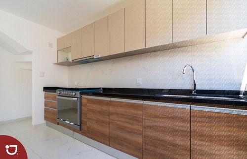 Imagen 6 de 27 de Casa Con Roof Garden A La Venta En Zakia, Querétaro