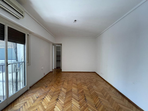 2 Ambientes En Barrio Norte Recoleta. En Venta!