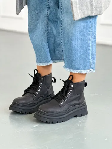 Borcegos Mujer Botas Altos Con Cordone Cuero Eco Juana Negro