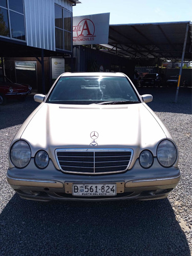 Imagen 6 de 12 de Mercedes-benz Clase E 2000 2.7 E270 Cdi Elegance Plus At