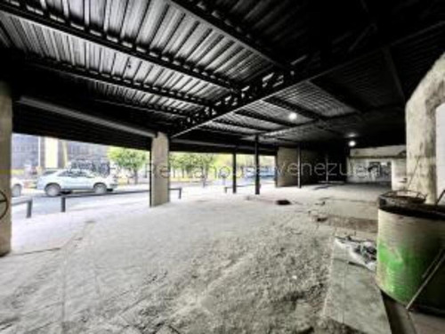 #23-24836 Estupendo Local Comercial En Las Minas