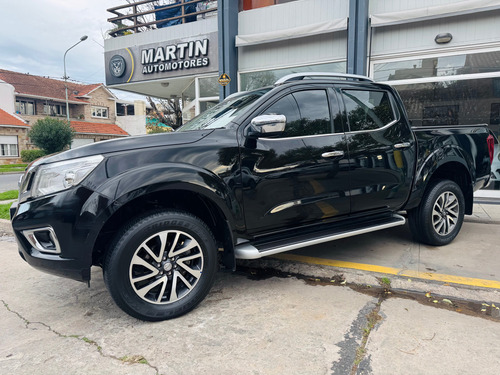 Nissan NP300 2.3 Frontier Le Cd 4x2 Mt