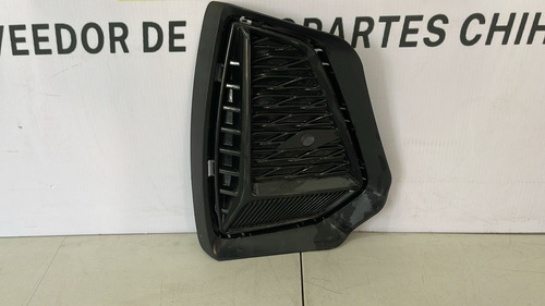 Rejilla Faro Niebla 139 Mg Rx5 2021 2022 2023 2024 Original Negro Izquierdo (Usado)