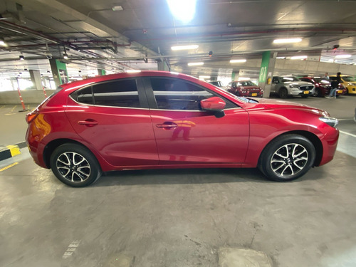 Mazda 3 2.0 Sport Touring