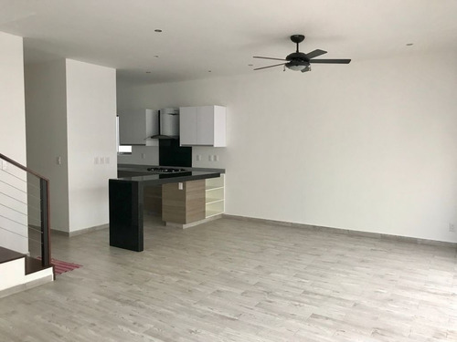 Imagen 5 de 14 de Increible Casa En Residencial Aqua By Cumbres 4 Recs 4 Baños