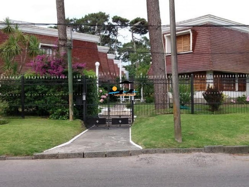 Imagen 9 de 15 de Alquiler Anual Casa De 2 Dormitorios Complejo Cerrado En La Mansa!!