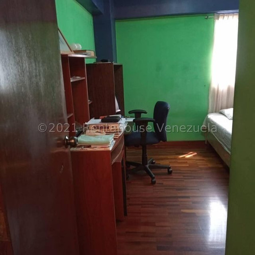 Imagen 5 de 17 de La Candelaria Cod. Mls# 22-2893 Liz Mendez 04120984534