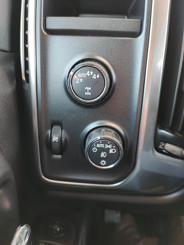 Chevrolet Cheyenne 5.4 2500 Doble Cab Lt Z71 4x4 At
