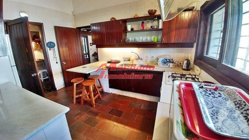 Hermosa Casa En Venta En Playa Mansa- Ref: 5740
