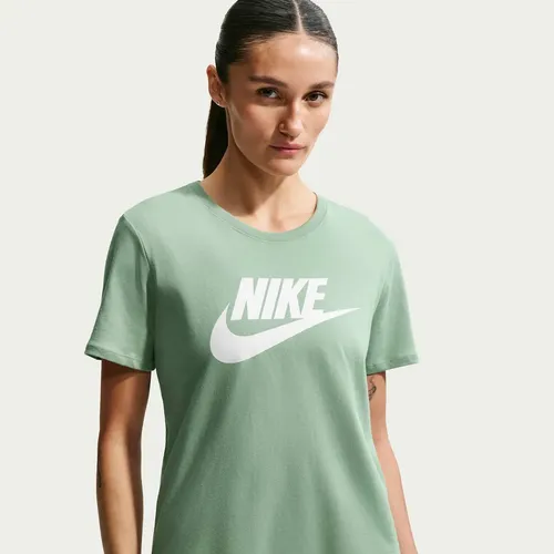Camiseta Nike Sportswear Essentials Feminina