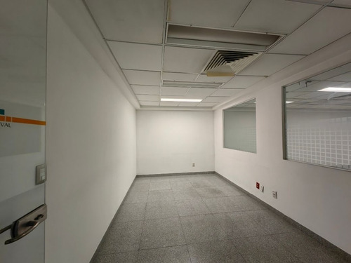 Edificio Oficinas En Col. Portales / 3,064m2c / 21 Privados