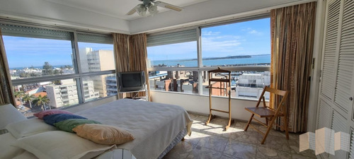 Imagen 10 de 22 de Apartamento En Peninsula, 3 Dormitorios *