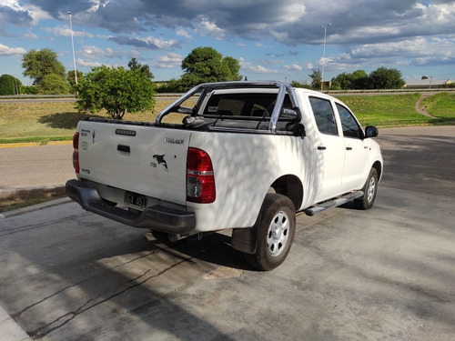 Toyota Hilux 4x2 C/d Dx Pack Elect 2014