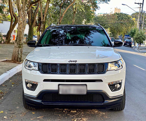 Imagem 2 de 13 de Jeep Compass 2018 2.0 Night Eagle Flex Aut. 5p