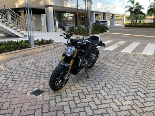 Ducati Monster 1200 S