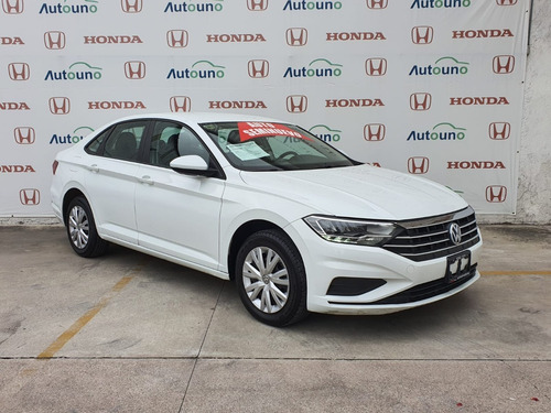 Imagen 13 de 15 de Volkswagen Jetta Trendline T/a 2019