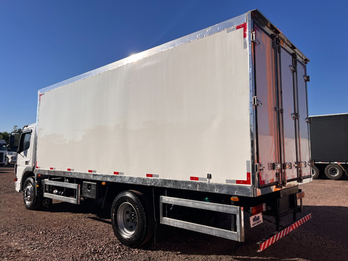 M.benz Atego 1719 4x2 2014 Revisado Toco Com Baú Frigorífico