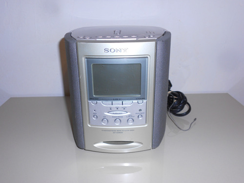 Radio Despertador Sony Cd Icf-cd863v (03)
