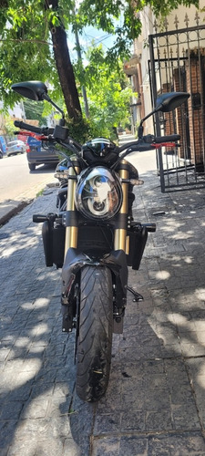 Benelli 752s - 2023 4.600 Km - Impecable