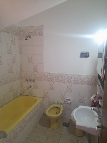 Dueño Vende Casa 6 Ambientes Con Pileta Y Cochera