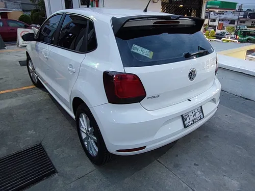 Volkswagen Polo 1.6 L4 Sound Mt