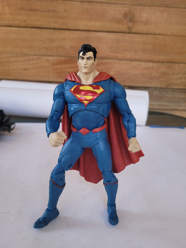 Superman Dc Rebirth Mcfarlane Toys Dc Multiverse 2021 (Usado)