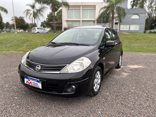 Nissan Tiida 1.8 Acenta
