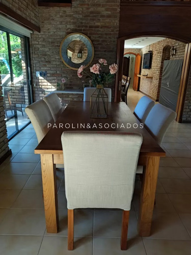 Hermosa Casa En Venta De 5 Dormitorios En Mansa, Punta Del Este.