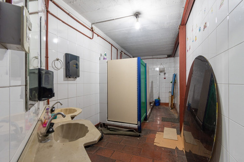 Imagen 20 de 30 de Galpón Único, Ex-centro Promoción Olímpica - Villa Devoto