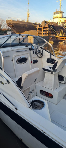 Imagen 11 de 16 de Lancha Gg 730 Cabinado - Venta O Permuta (por Vehículo)