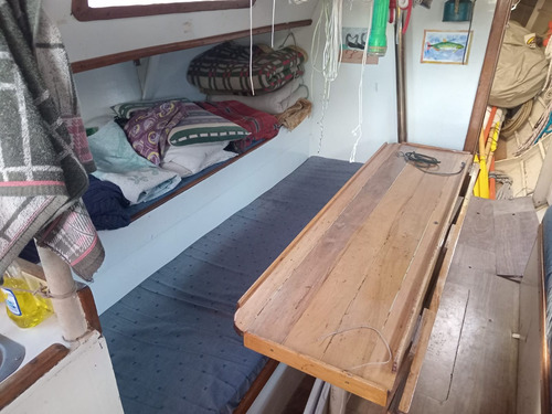 Velero De Acero-oceanico-ezcurra 39-muy Veloz Oportunidad!!!