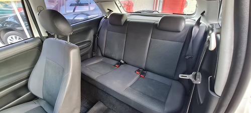 Imagen 9 de 11 de Volkswagen Gol Trend 1.6 3 Puertas I C/gnc 2016 Impecable G