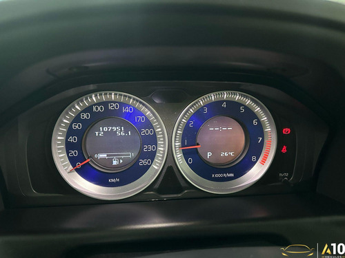 Volvo XC60 T-5 R-DESIGN 2.0 FWD 5p