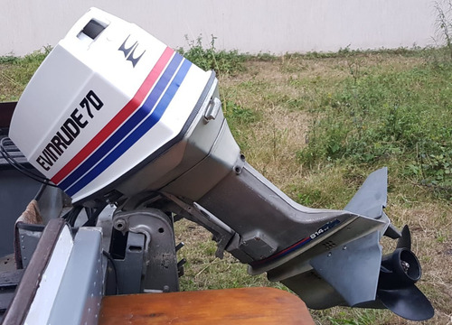 Imagen 3 de 11 de Evinrude 70 Hp 2t
