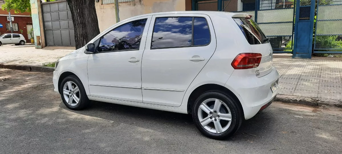 Volkswagen Fox 1.6 Comfortline Pack Saf