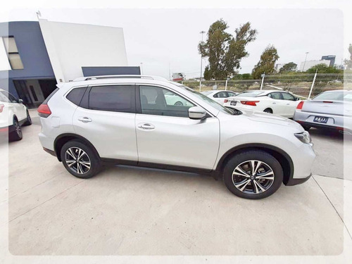 Imagen 5 de 15 de Nissan Xtrail Advance 2020