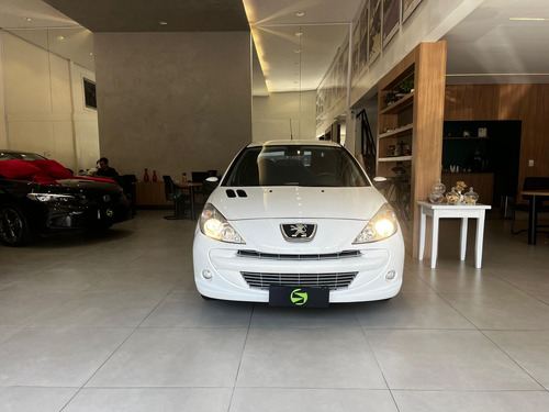 Peugeot 207 1.4 Xr Flex 5p