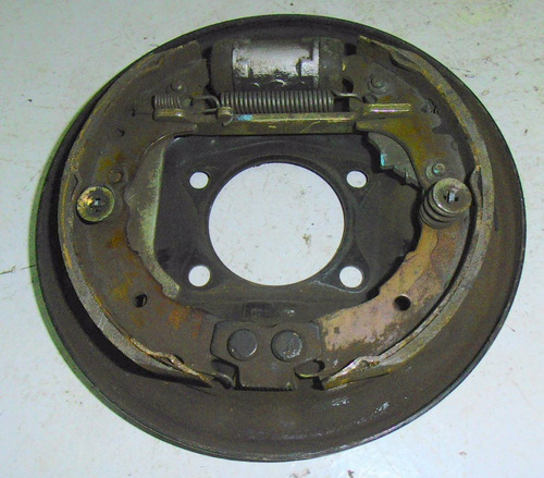 Plato De Freno Derecho Toyota Yaris Sport Año 2000-2006