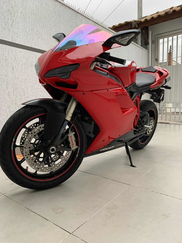Imagem 2 de 8 de Ducati 848 Evo