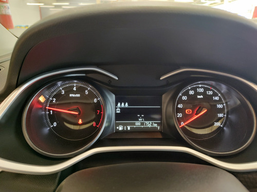 Chevrolet Onix plus 1.0 Lt 4p