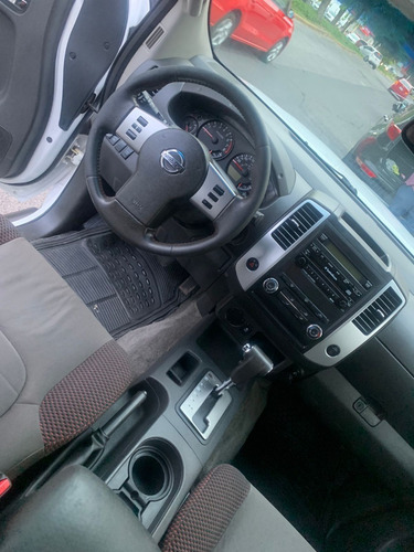 Imagen 9 de 15 de Nissan Frontier V6 Crew Cab Pro-4x 4x2 T/a 2012