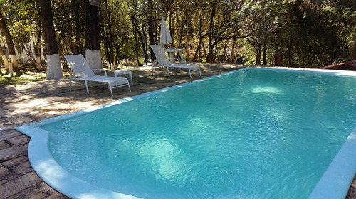 Chácara Com Piscina Locacao Por Dia Em Condomínio Fechado